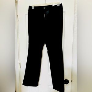 Ann Taylor NWT! The Trouser Curvy Fit. Size 12.